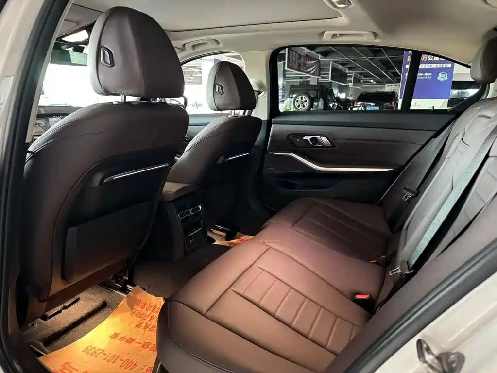 BMW 3 Series — миниатюра 6