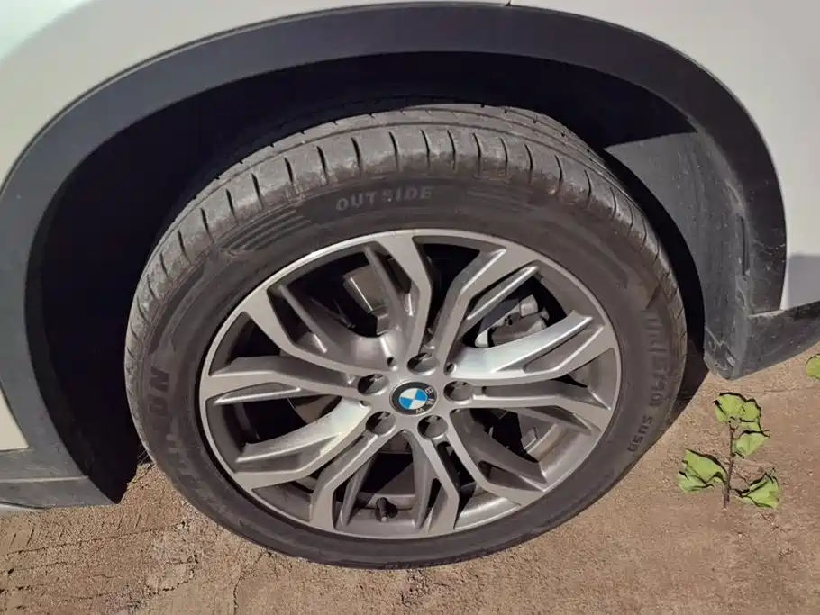 BMW X1 — миниатюра 6