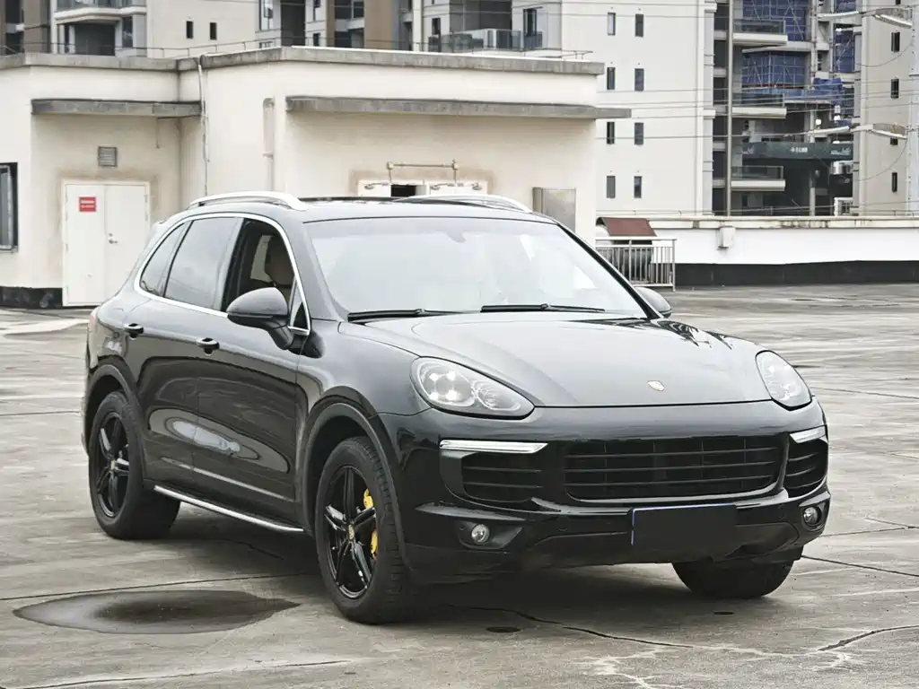 Porsche Cayenne — миниатюра 2