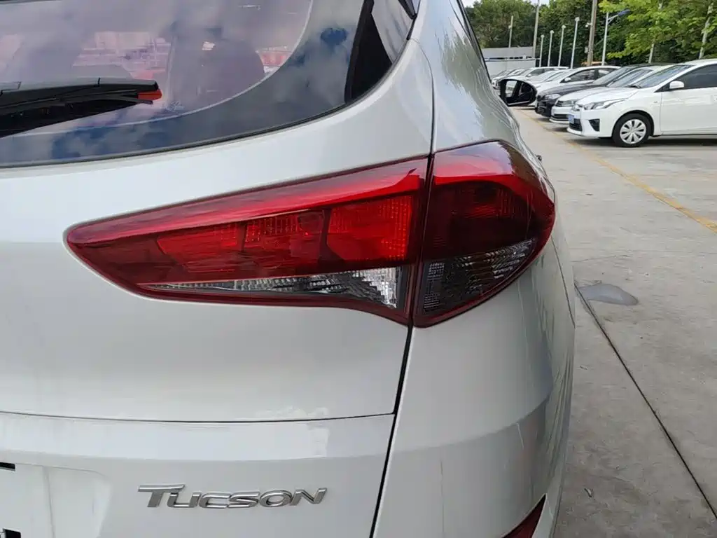 Hyundai Tucson — миниатюра 8