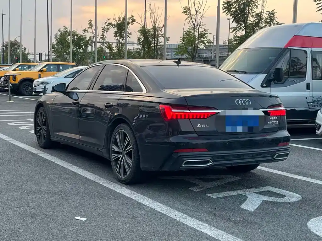 Audi A6L — миниатюра 7