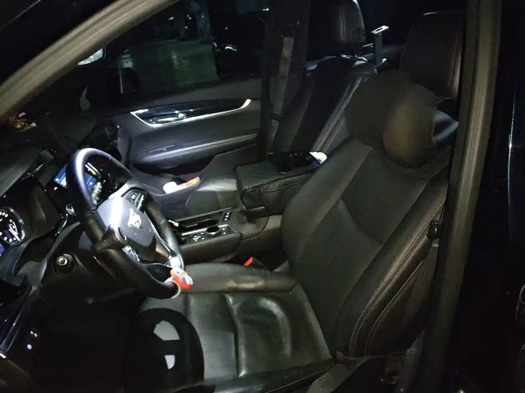 Cadillac XT6 — миниатюра 16