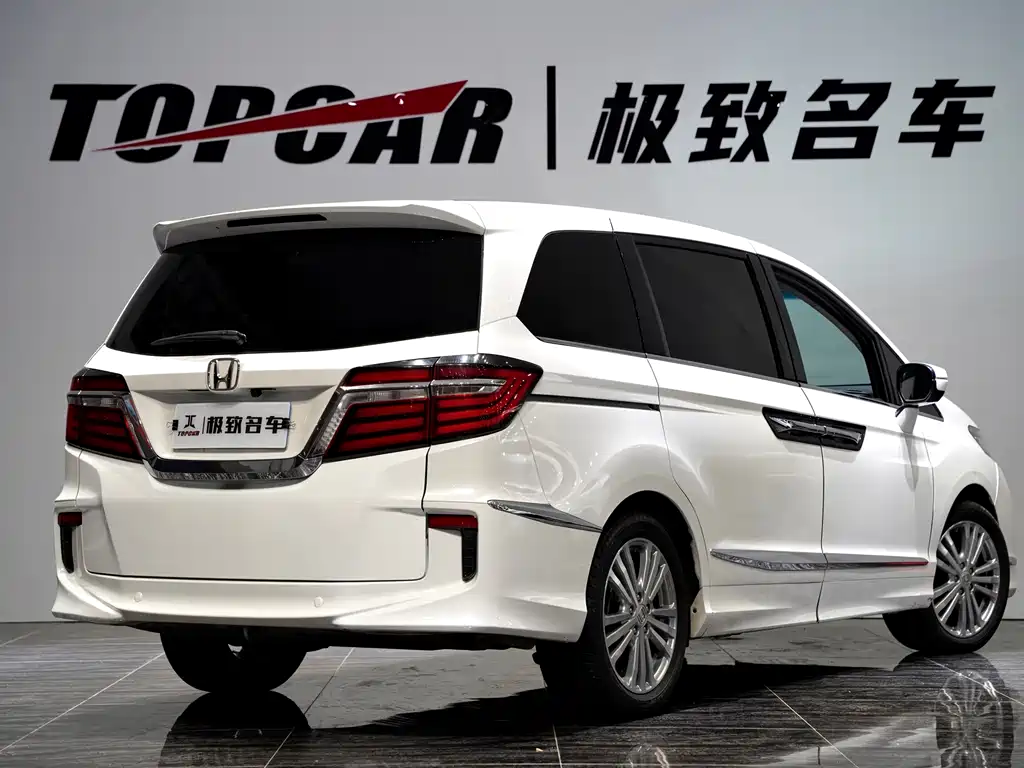 Honda Elysion 2016 2.4L