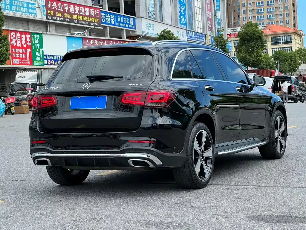 Mercedes-Benz GLC 2020 GLC 300 L 4MATIC Luxury
