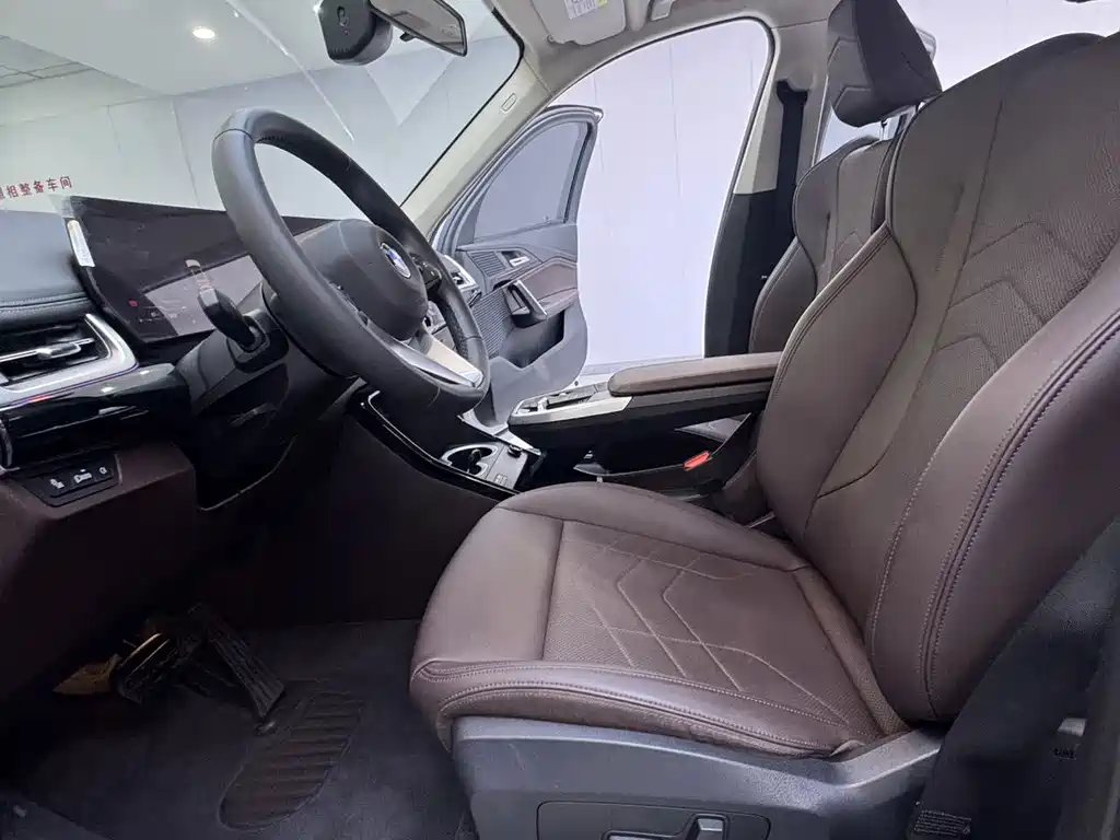 BMW X1 — миниатюра 12