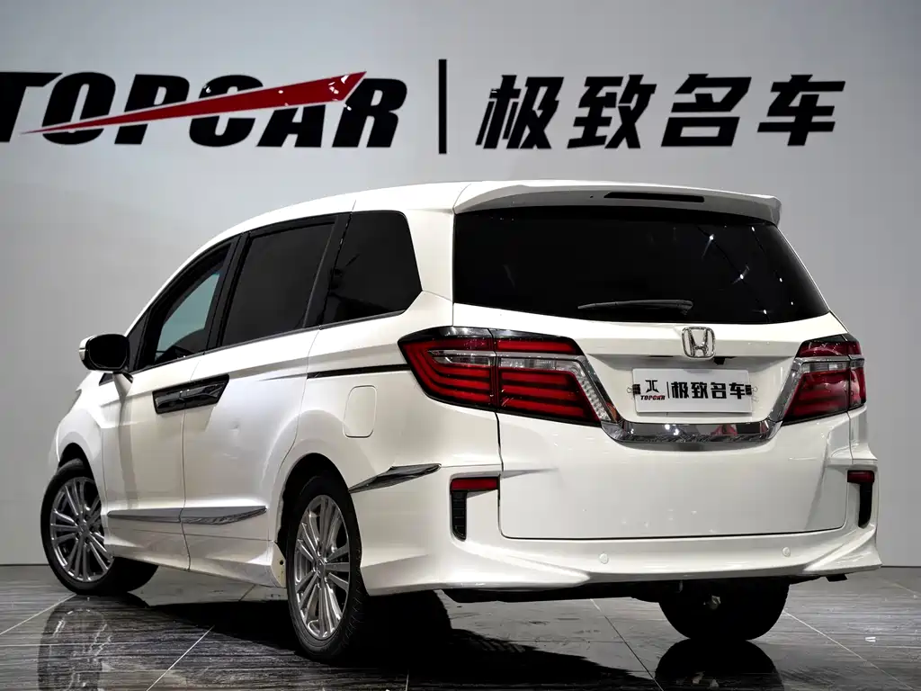 Honda Elysion 2016 2.4L