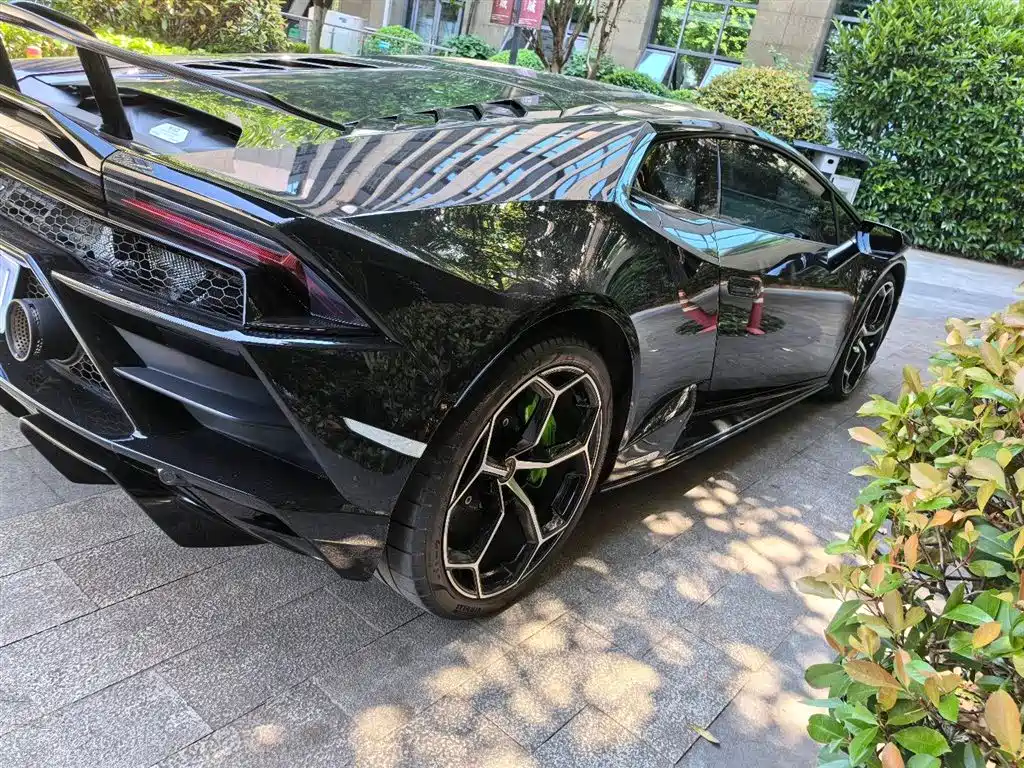 Lamborghini Huracán 2020 Huracán EVO RWD