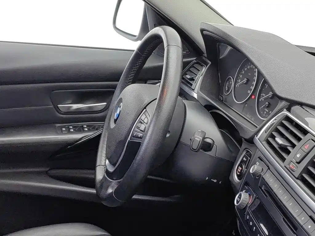 BMW 3 Series — миниатюра 22
