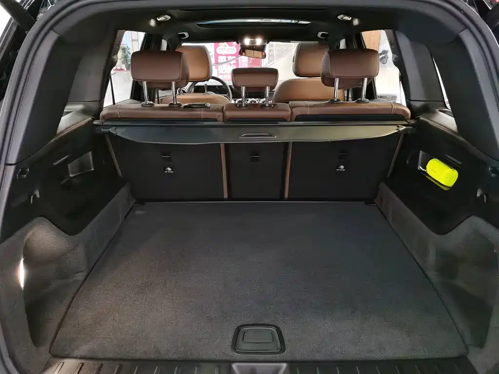 Mercedes-Benz GLB — миниатюра 14