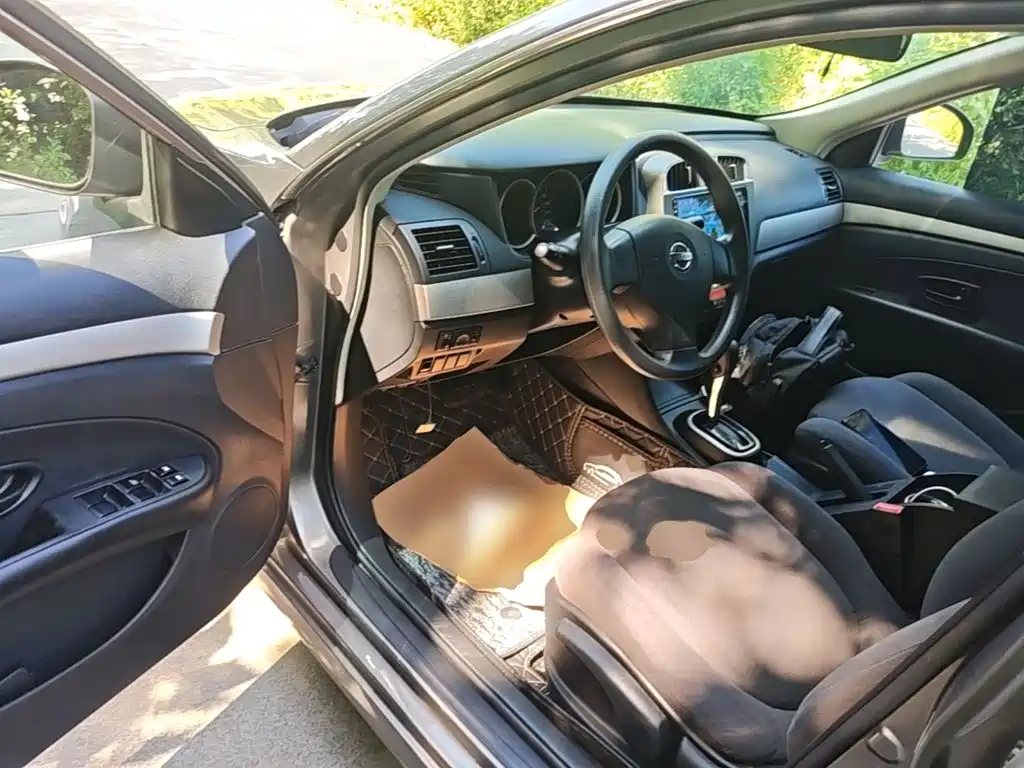 Nissan Sylphy — миниатюра 16