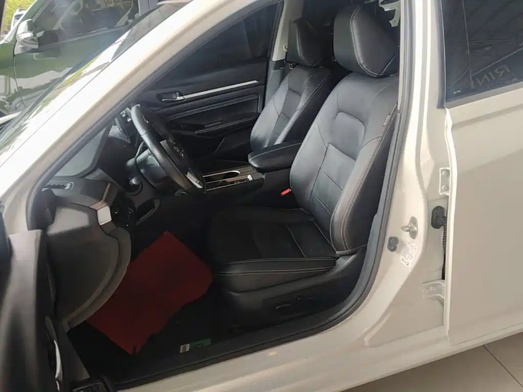 Nissan Teana — миниатюра 15
