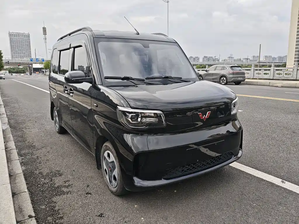 Wuling Sunshine EV 2025 305km