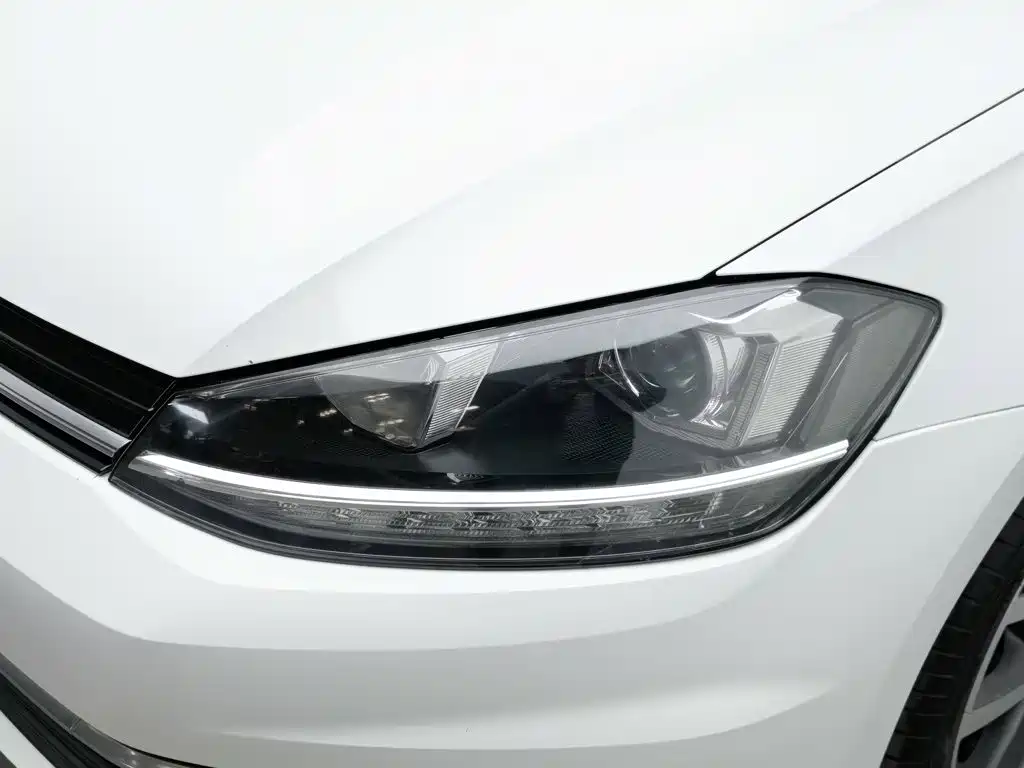 Volkswagen Golf — миниатюра 7