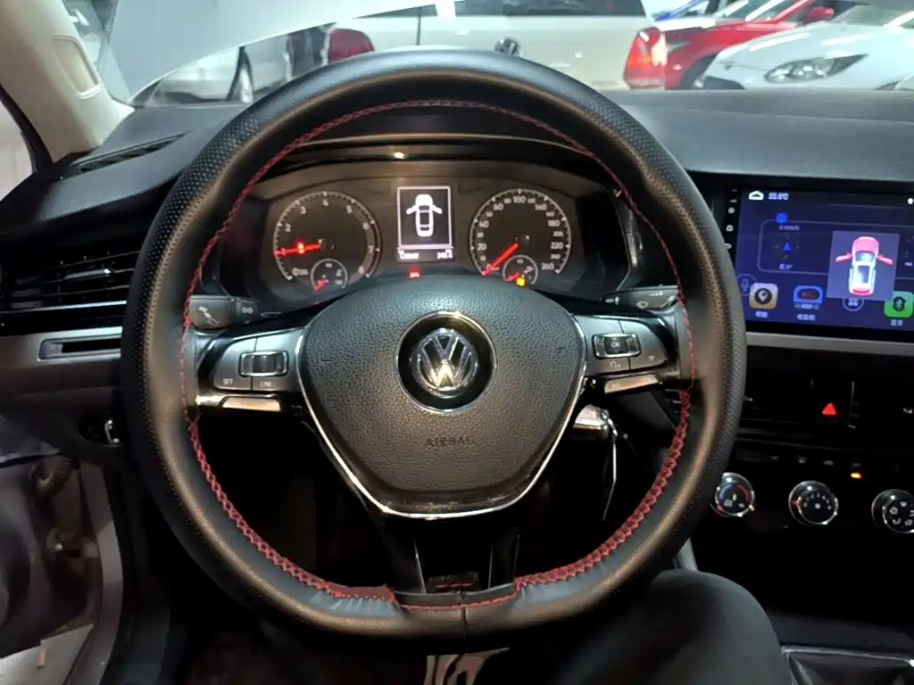 Volkswagen Bora — миниатюра 11