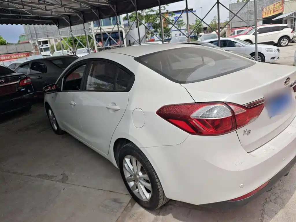 Kia K3 — миниатюра 5