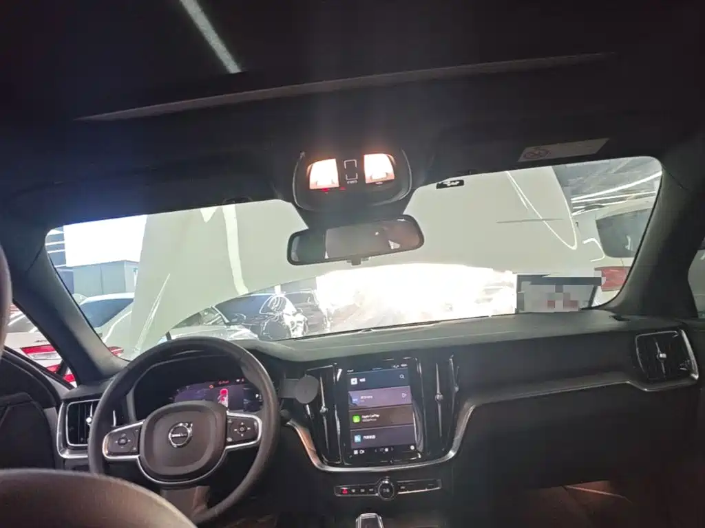 Volvo S60 — миниатюра 18