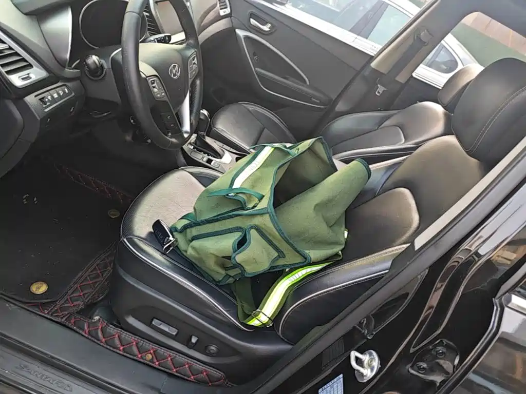 Hyundai Santa Fe — миниатюра 15