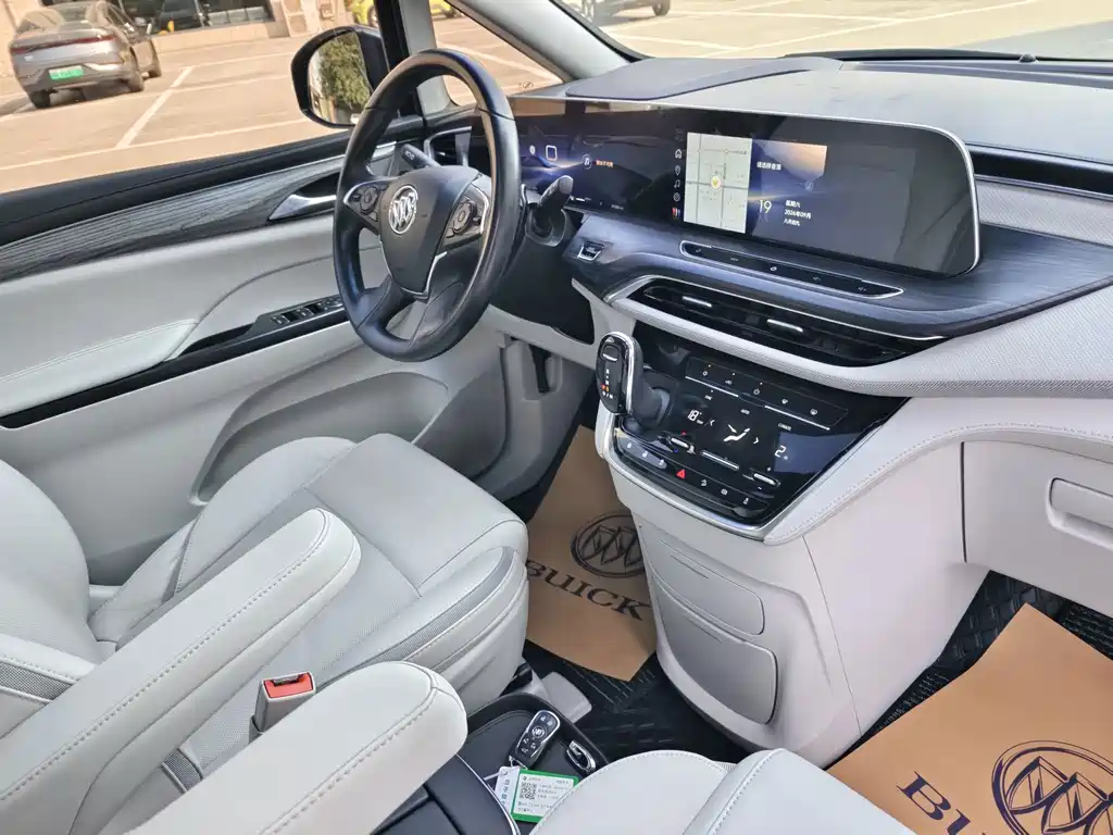 Buick GL8 — миниатюра 15