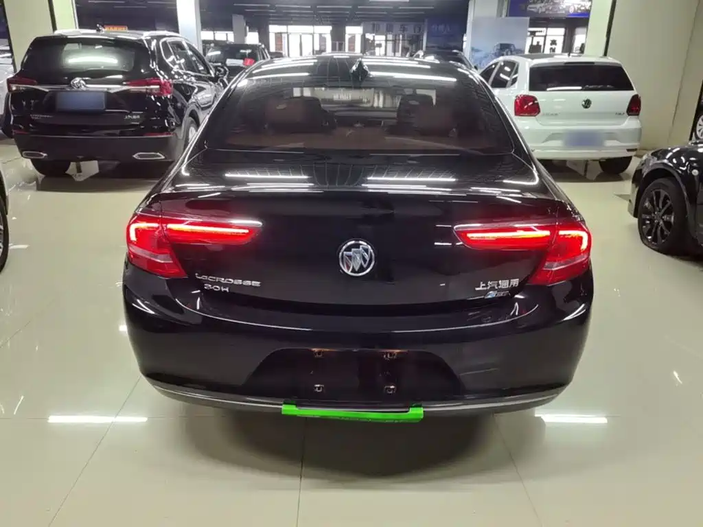 Buick LaCrosse — миниатюра 6