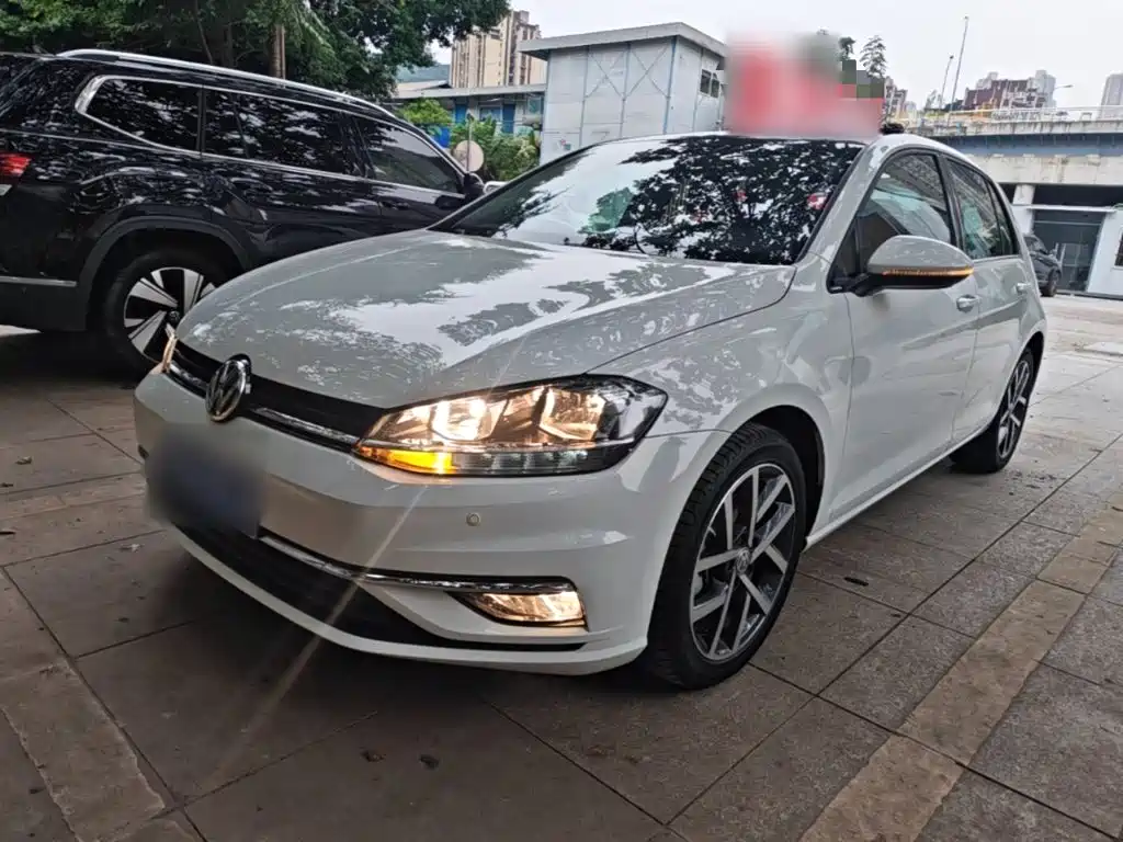 Volkswagen Golf — миниатюра 2