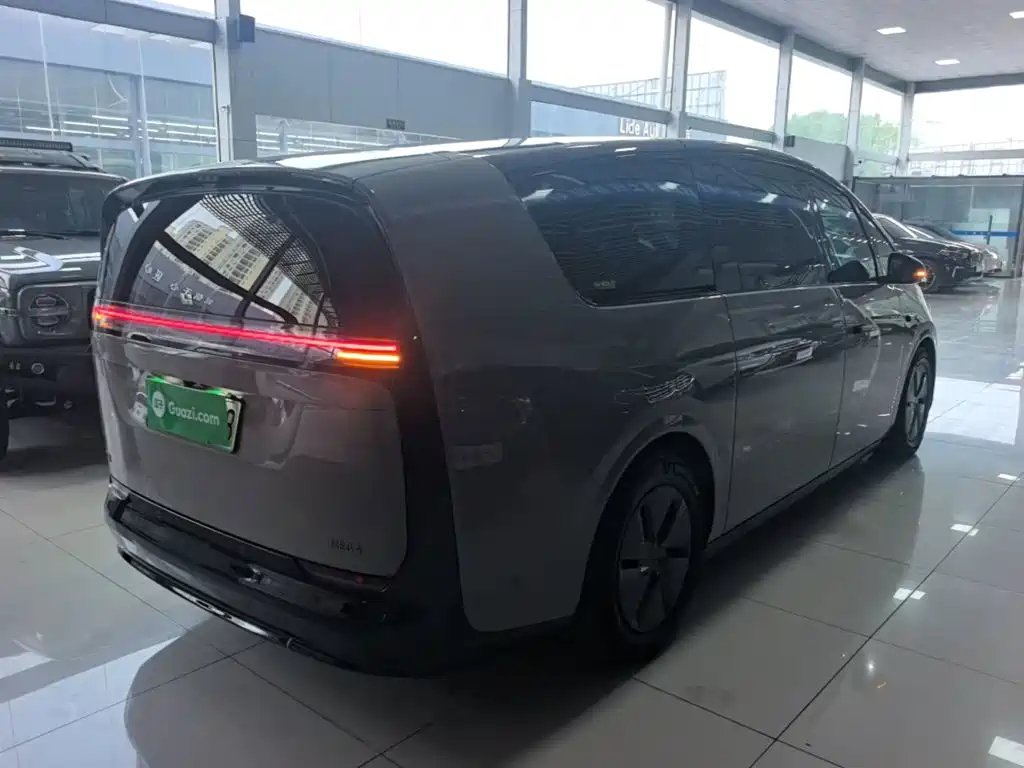 Li Auto Li MEGA — миниатюра 7