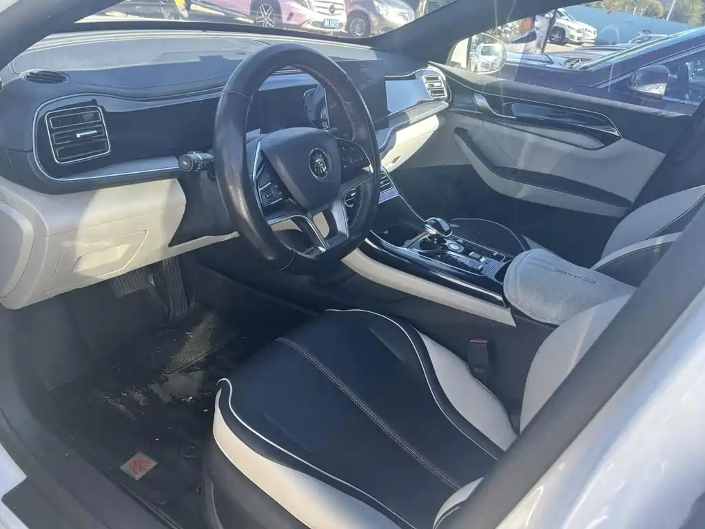 BYD Qin PLUS — миниатюра 6