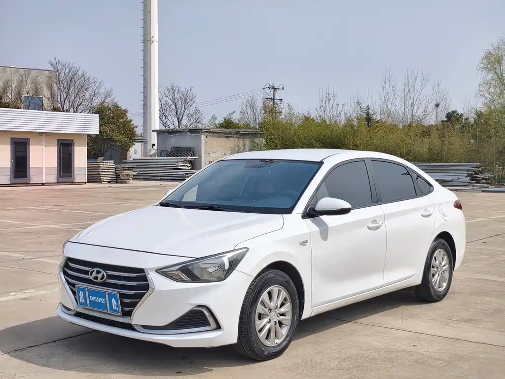 Hyundai Elantra 2021