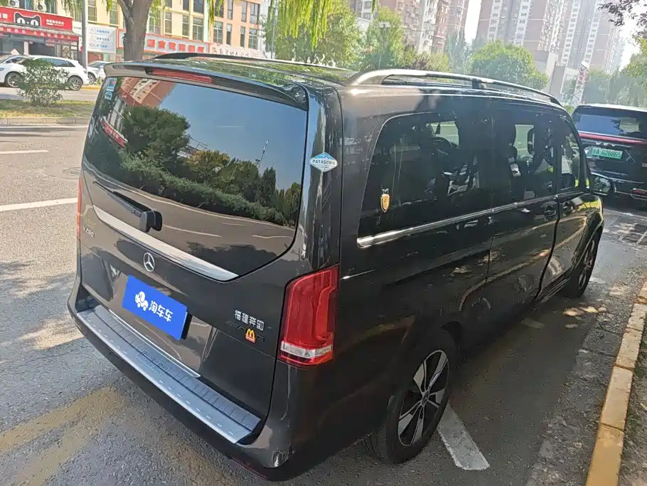 Mercedes-Benz V-Class — миниатюра 3