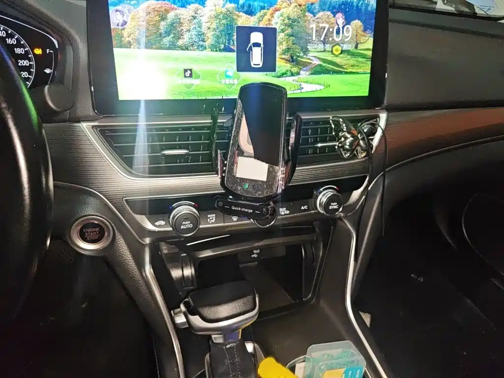 Honda Accord — миниатюра 6