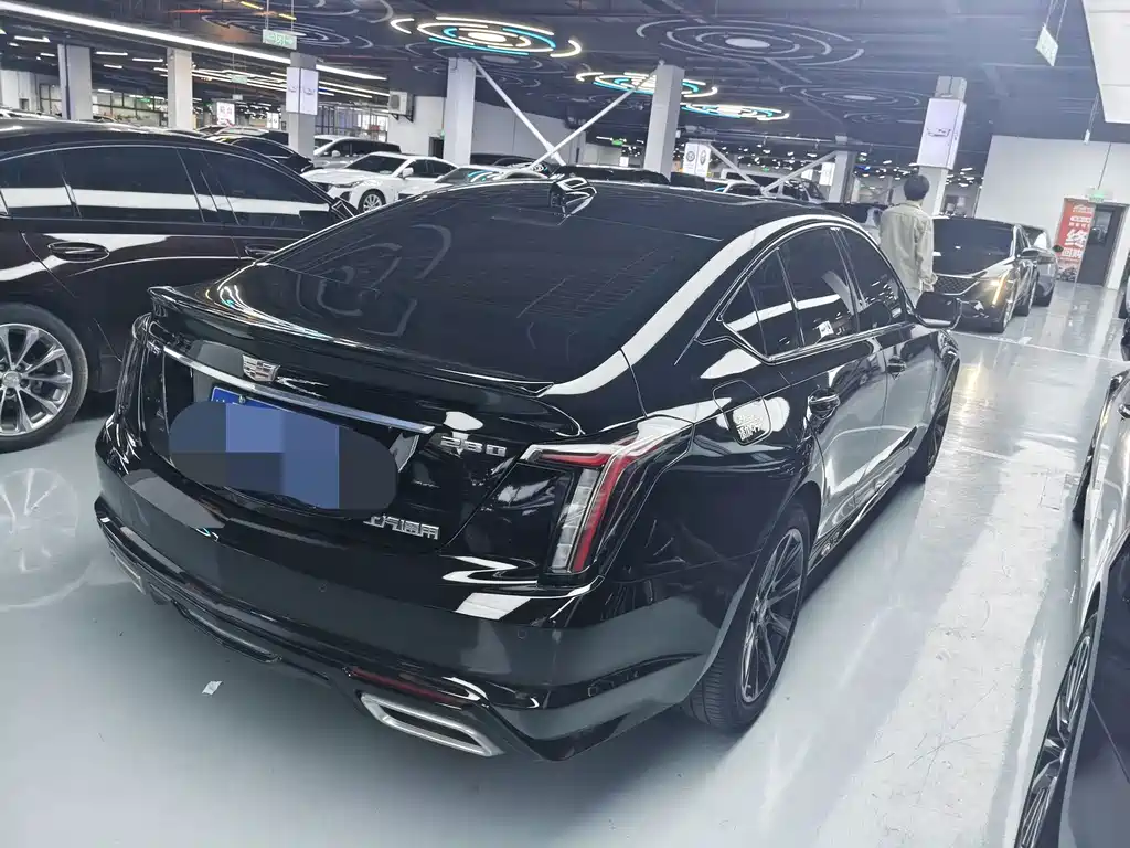 Cadillac CT5 — миниатюра 23