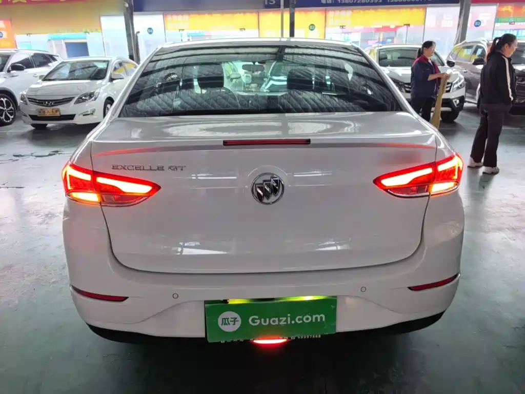 Buick Excelle — миниатюра 6