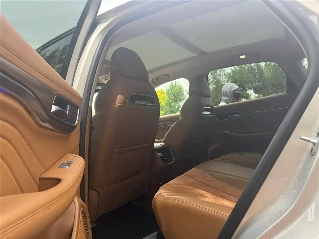 Roewe Marvel X