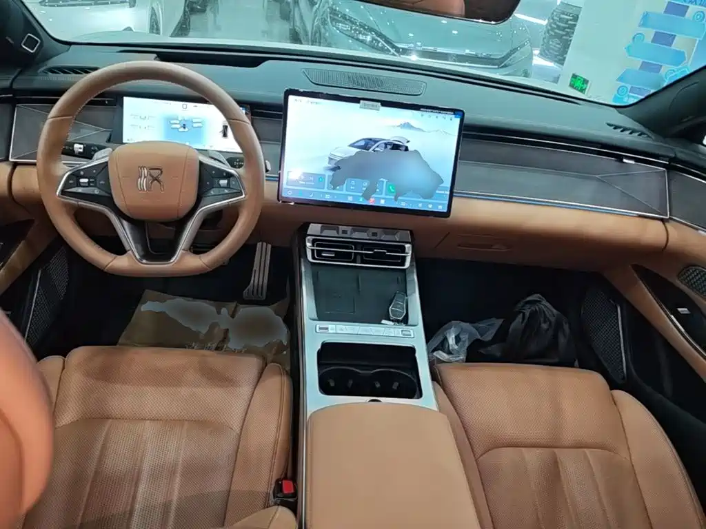 BYD Han L — миниатюра 10