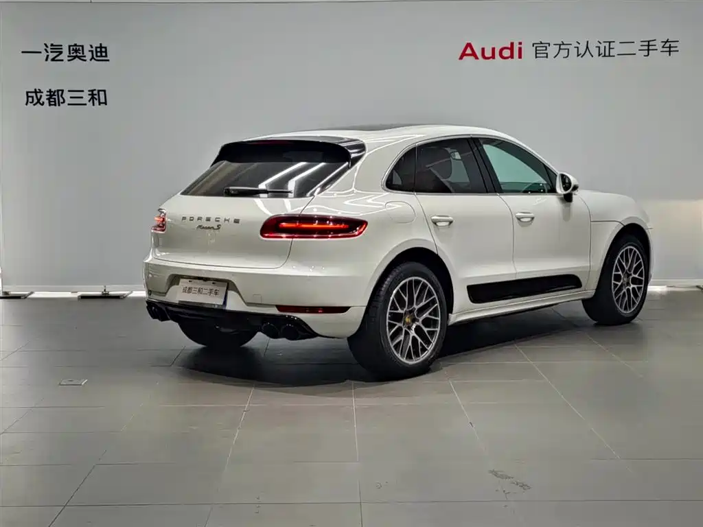 Porsche Macan — миниатюра 4