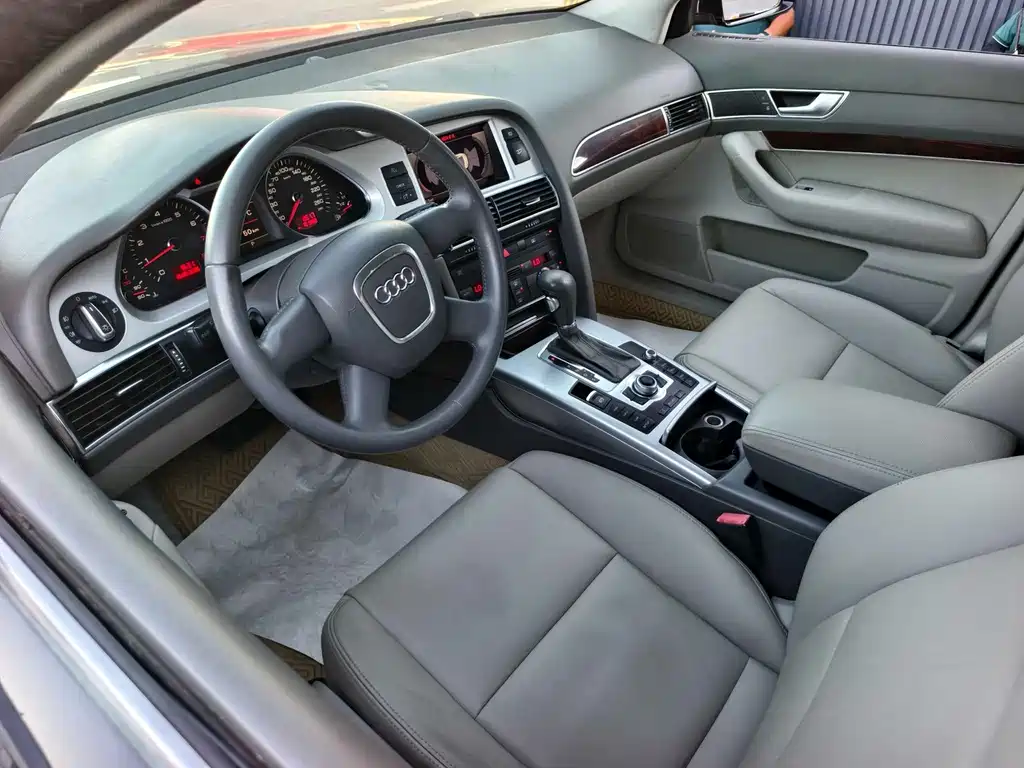 Audi A6L — миниатюра 5