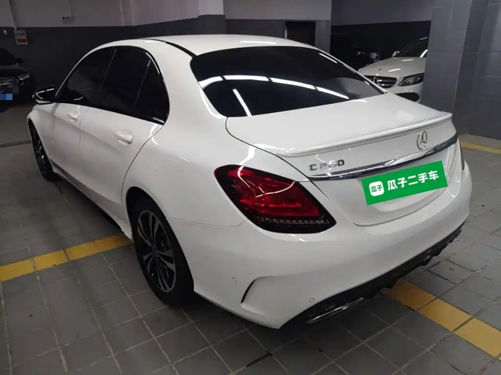 Mercedes-Benz C-Class — миниатюра 5