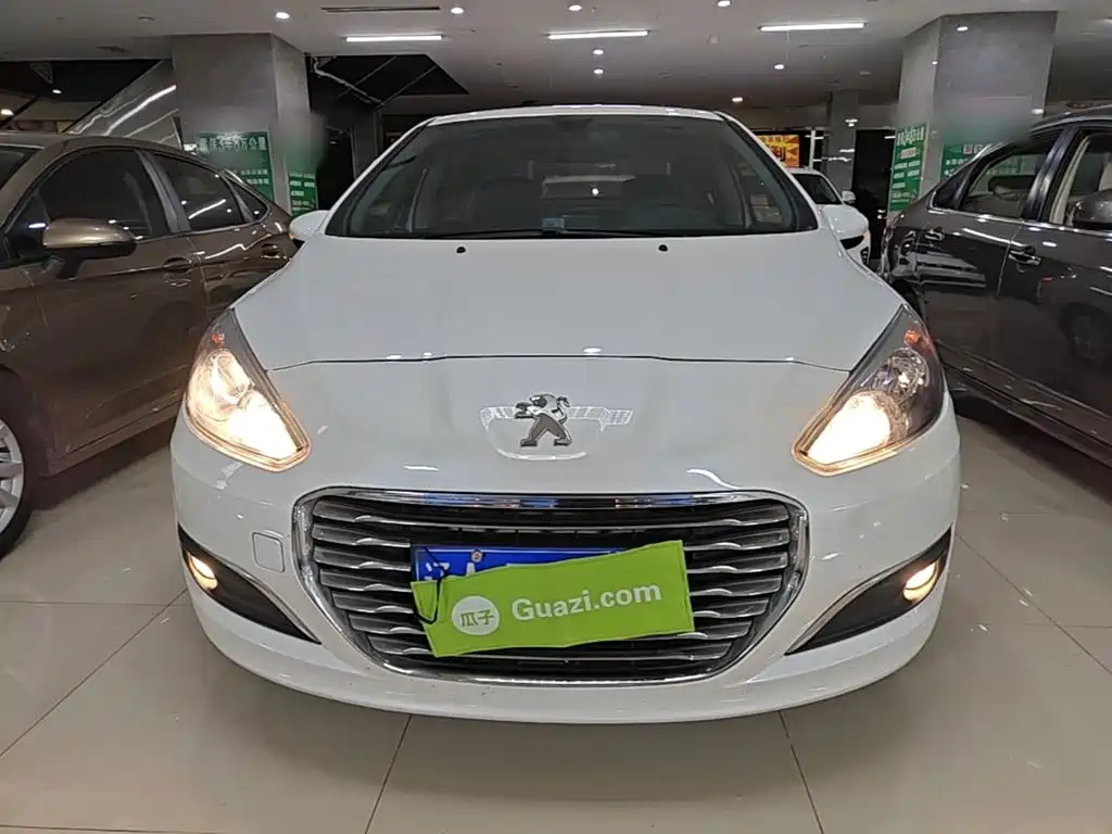 Peugeot 308 — миниатюра 3