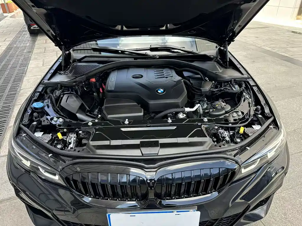BMW 3 Series — миниатюра 28