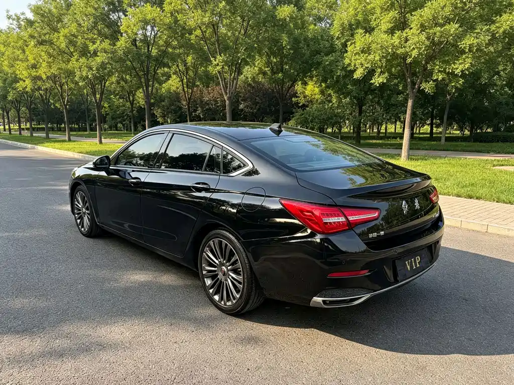 Hongqi Hongqi H5 — миниатюра 7