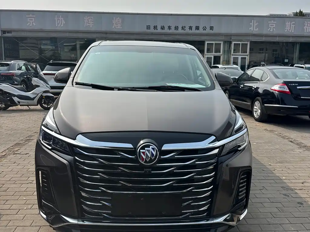 Buick GL8 2023 Luxury