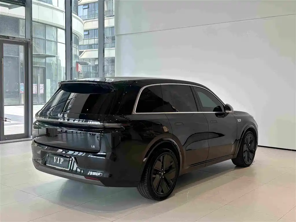 Li Auto Li L8 — миниатюра 10