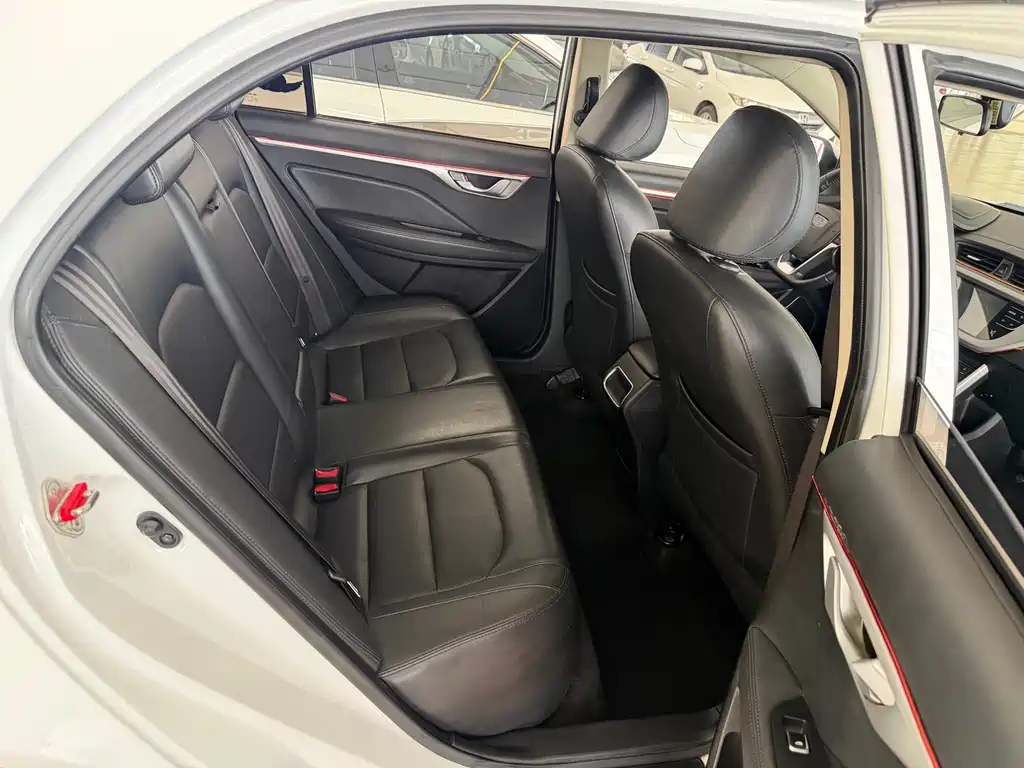 Geely Vision — миниатюра 16