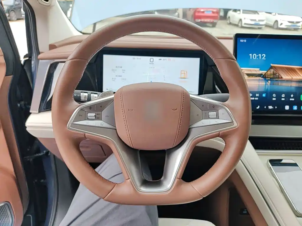 BYD Xia — миниатюра 11