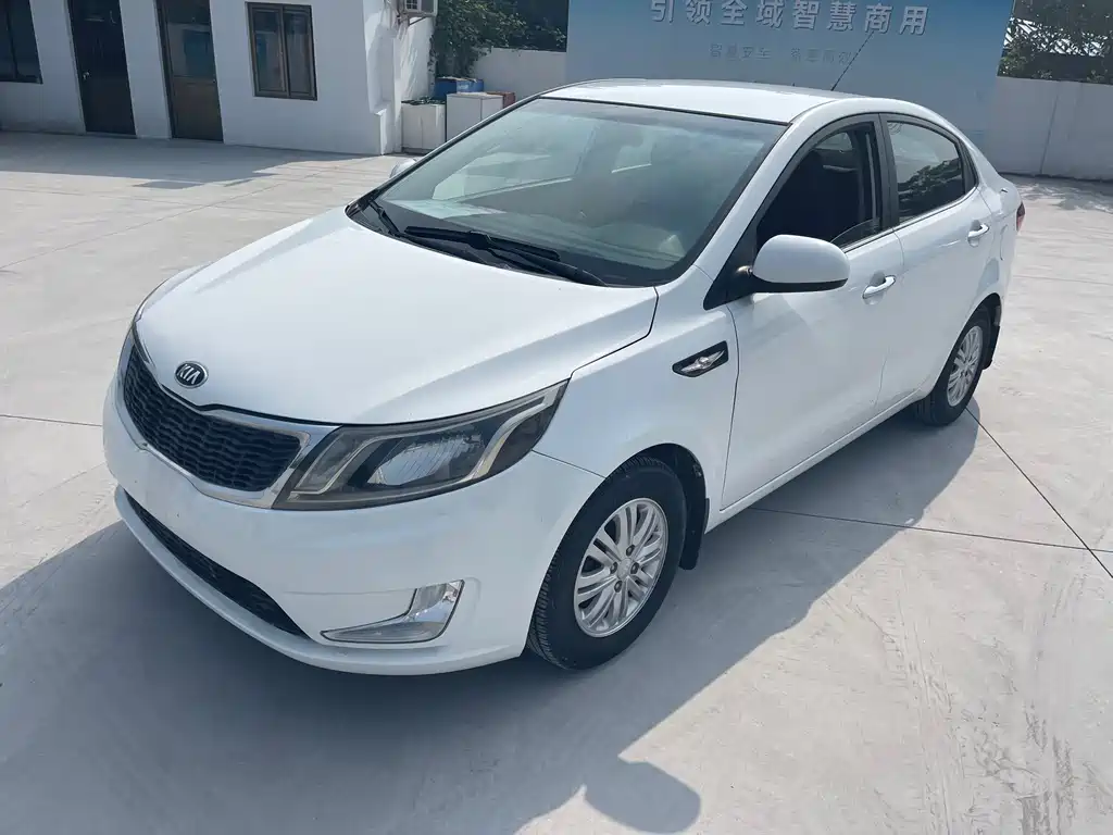 Kia K2 — миниатюра 3