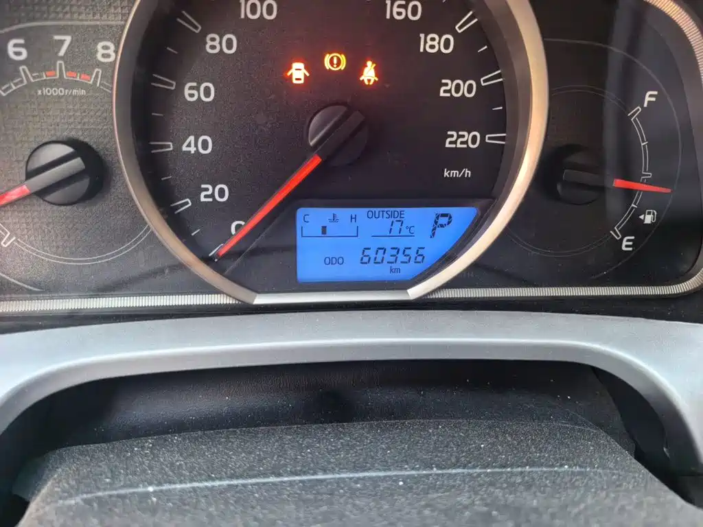 Toyota RAV4 — миниатюра 8