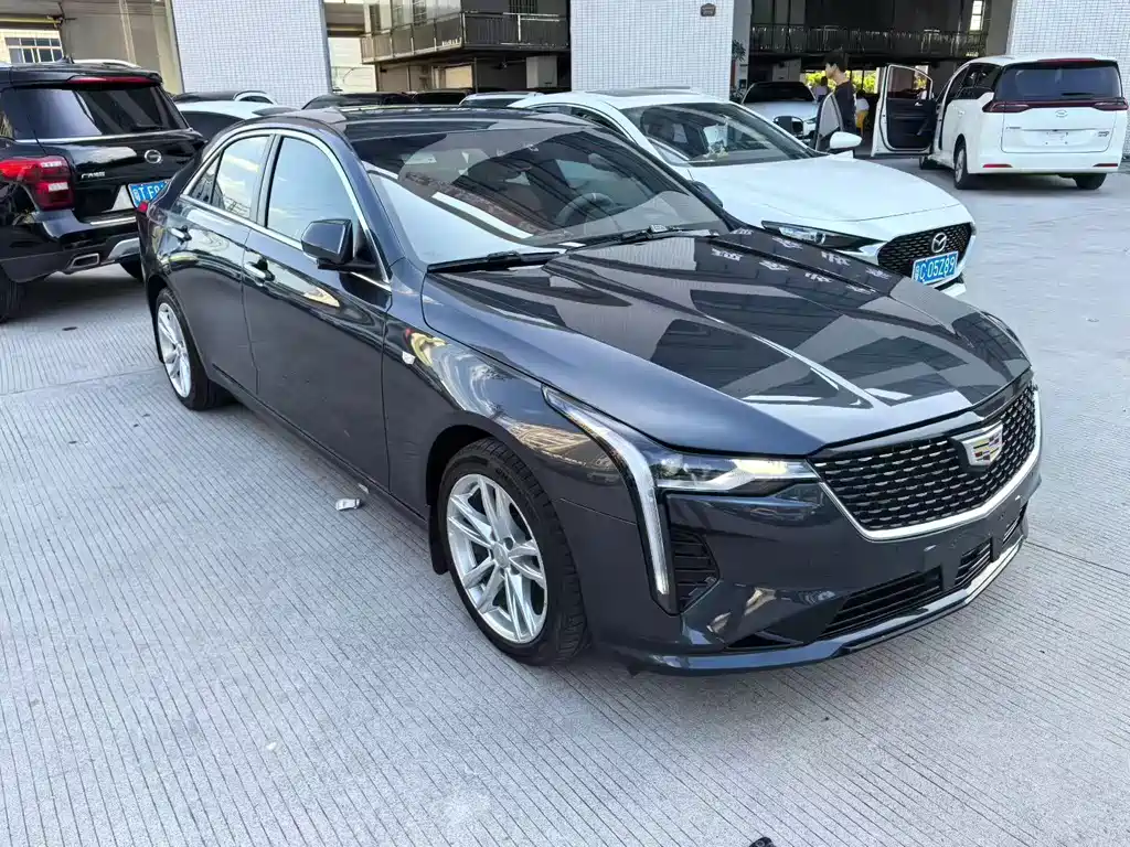 CADILLAC  CT4