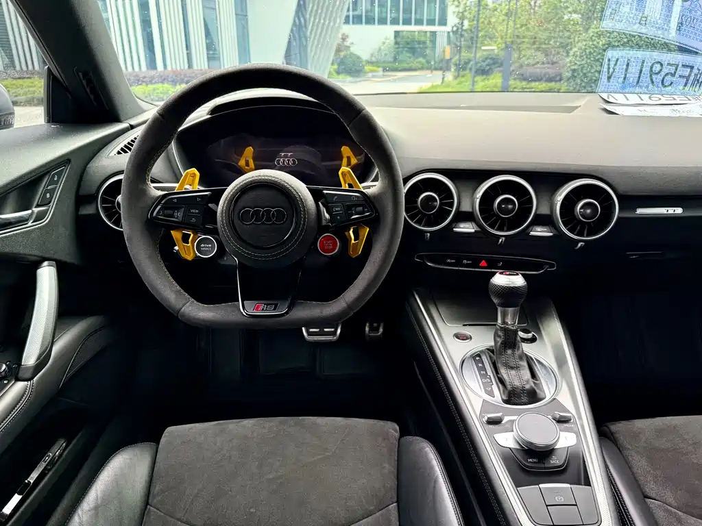 Audi TT TT Coupe 45 TFSI, фото 10