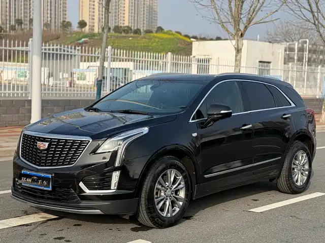 CADILLAC XT5