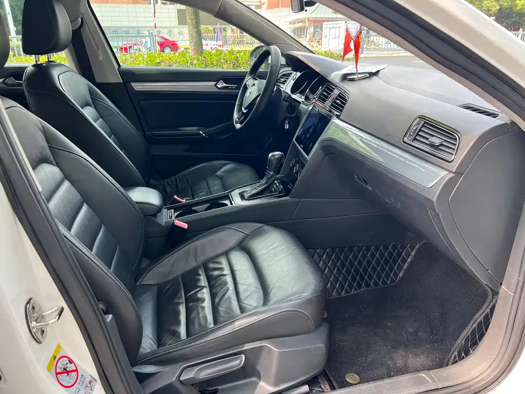 Volkswagen Lamando — миниатюра 12