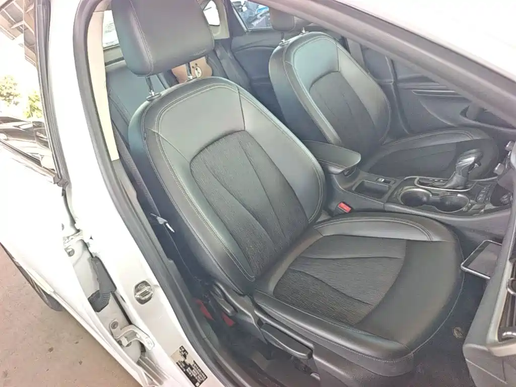 Buick Verano — миниатюра 25